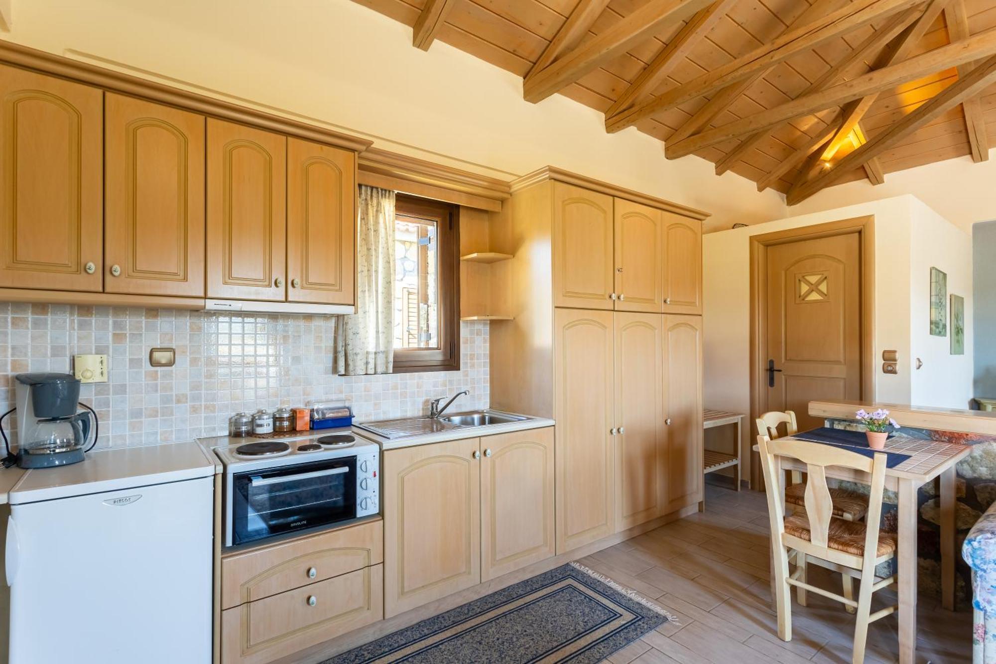 Pleiades Studios All Season Gems - Korinthos Stone Retreats Kalianoi Екстер'єр фото