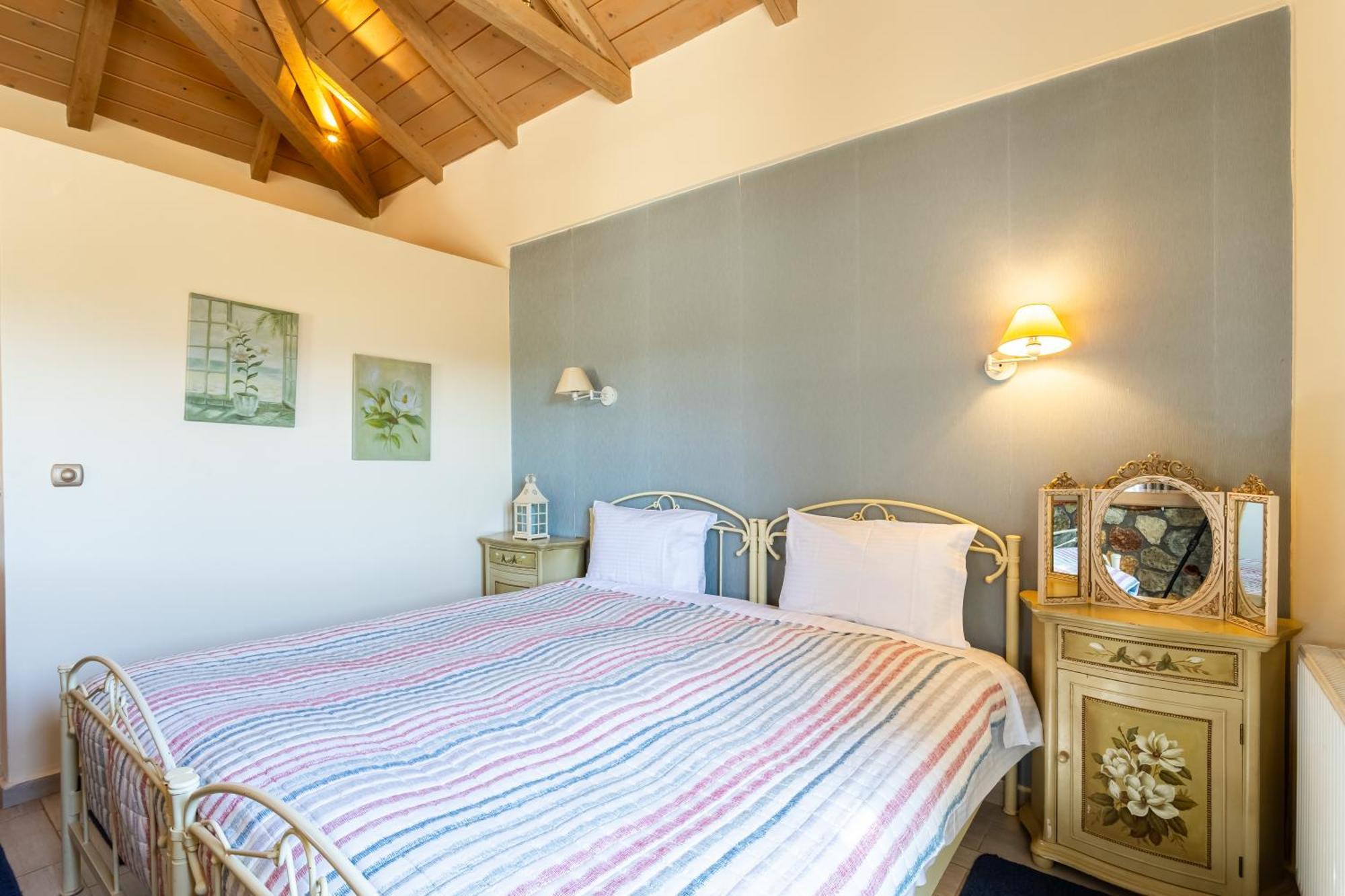 Pleiades Studios All Season Gems - Korinthos Stone Retreats Kalianoi Екстер'єр фото